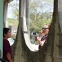 Se camina entre las calles de la colonia, escuchando las inquietudes de las familias trabajadoras.